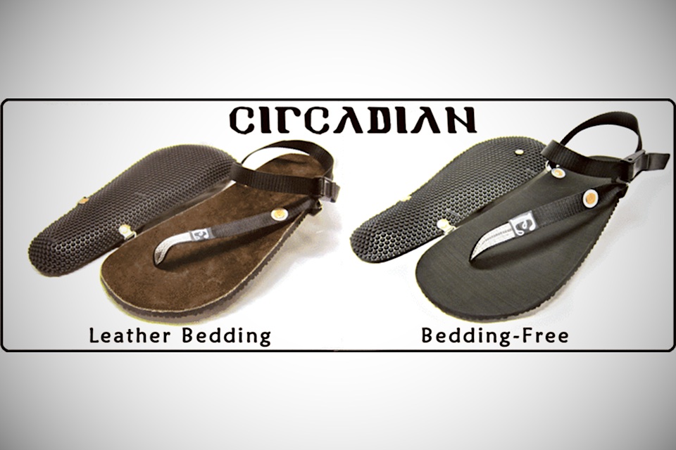 earth runners grounded sandals