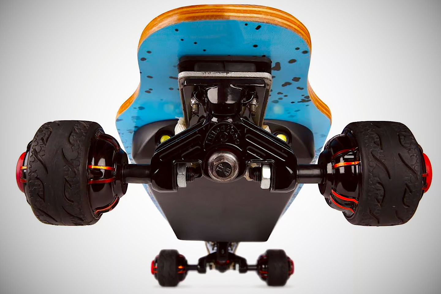 JCR Board easier to ride than remotecontrolled electric skateboards